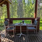 Riekonpesae, Mountain Villa Syöte