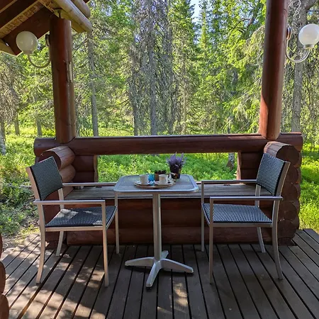 Riekonpesae, Mountain Villa Syöte