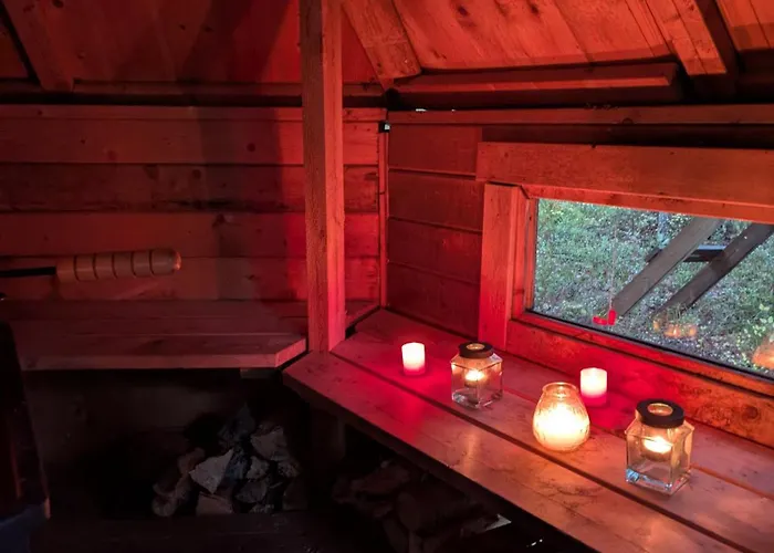 Riekonpesae, Mountain فيلة *